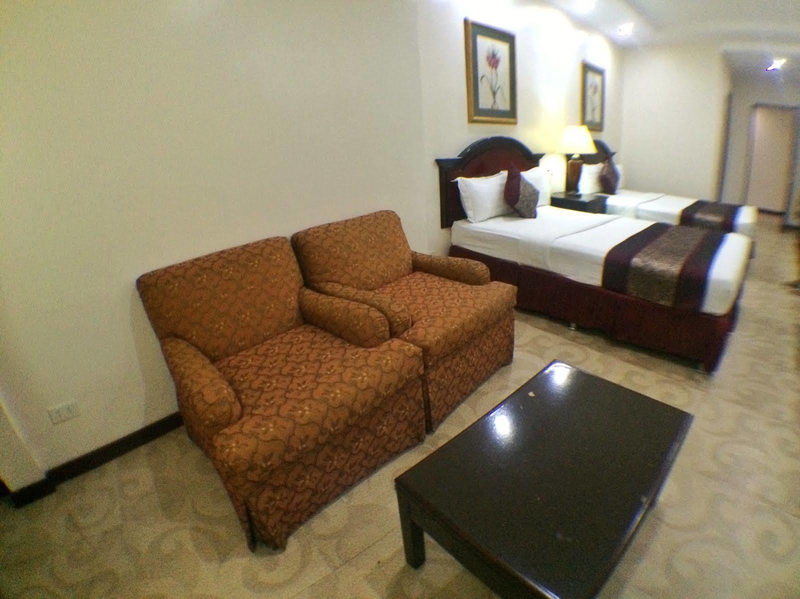 Cindy Kelly Hotel Olongapo Dış mekan fotoğraf